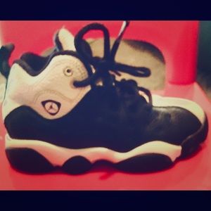 Jordan jumpman team 2